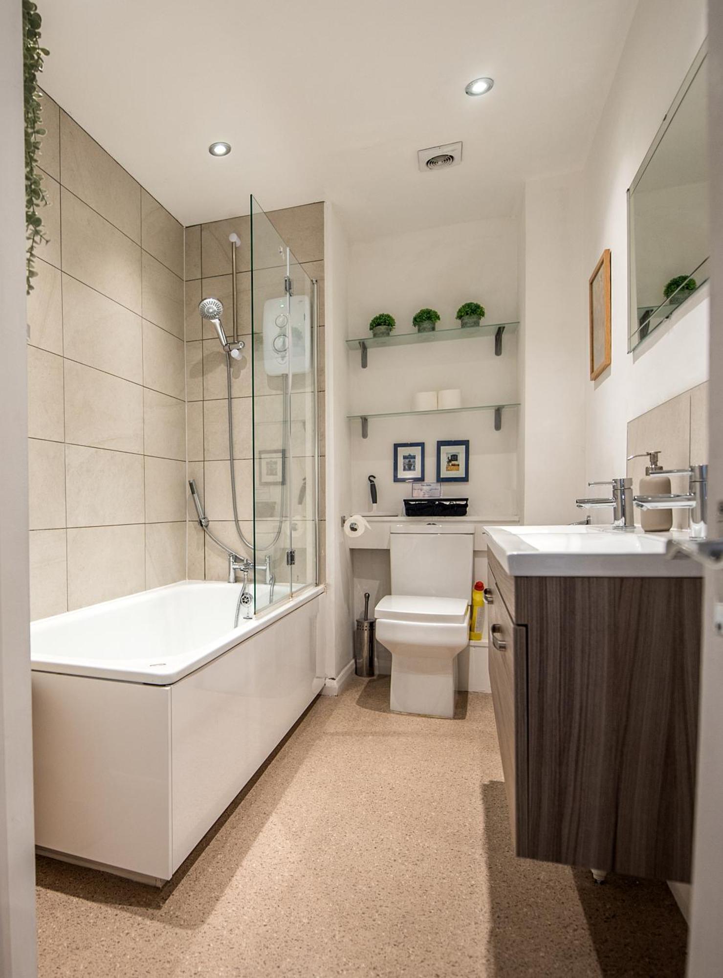 Grosvenor Pad - Lovely 2-Bed Flat - Free On Street Parking 바스 외부 사진