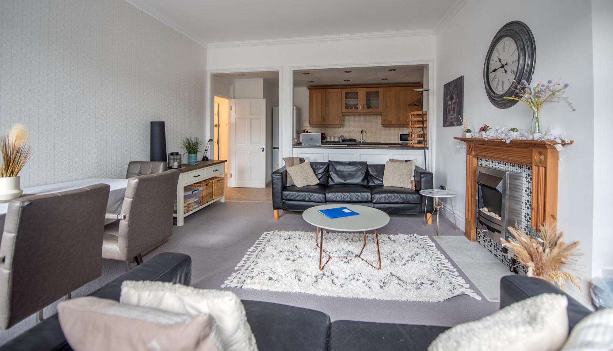 Grosvenor Pad - Lovely 2-Bed Flat - Free On Street Parking 바스 외부 사진